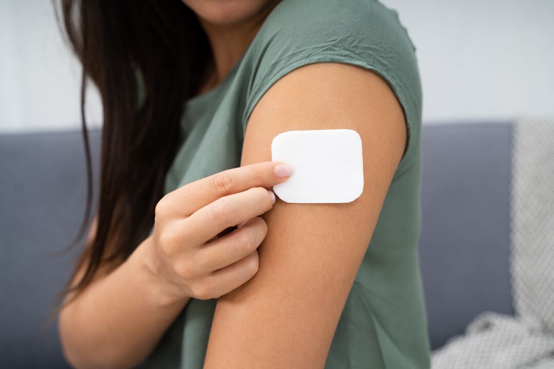 Το Patch Nicotine θα βοηθήσει να σταματήσει σταδιακά το κάπνισμα